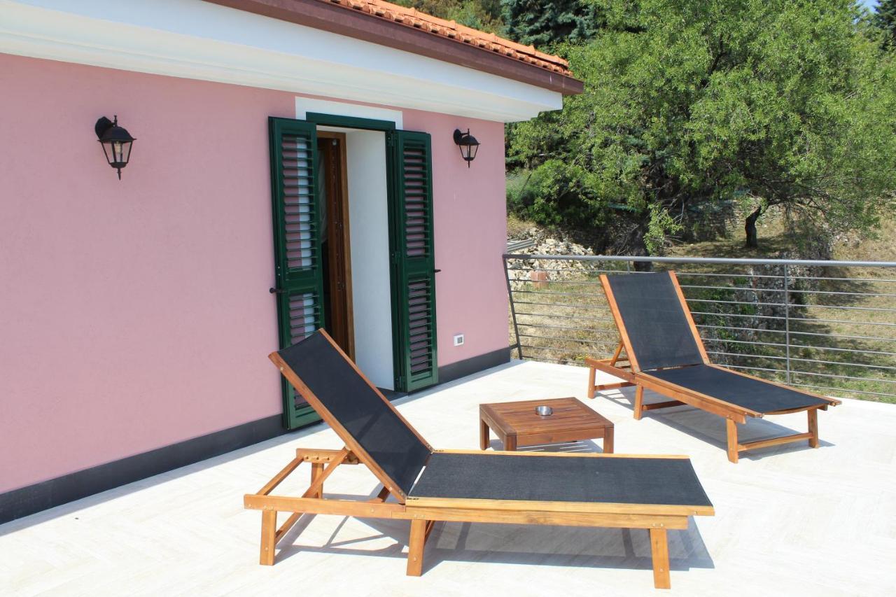 Il Nido Rifatto Bed & Breakfast Laigueglia Exterior photo